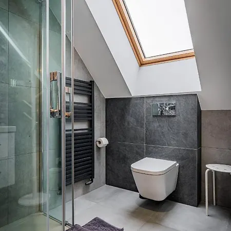 Ustronne Lisciasta *