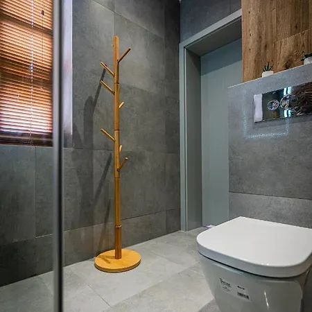 Ustronne Lisciasta *