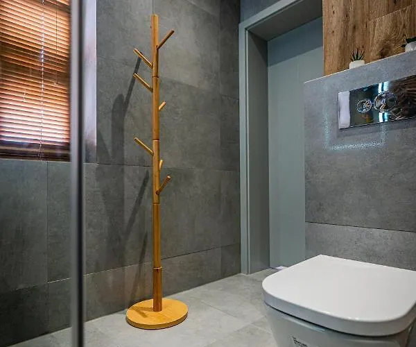 Ustronne Lisciasta *